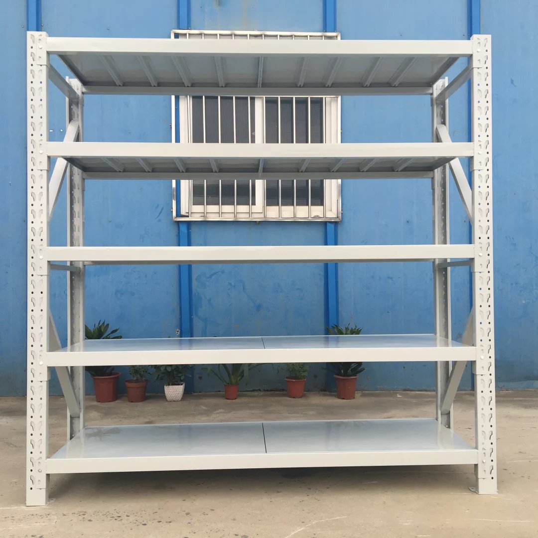 中型（xíng）貨架